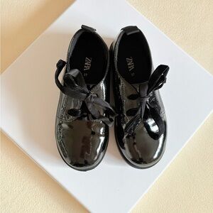 MINI | Zara Kids Patent Lace-Up Shoes Size 27 Black Dress Shoes